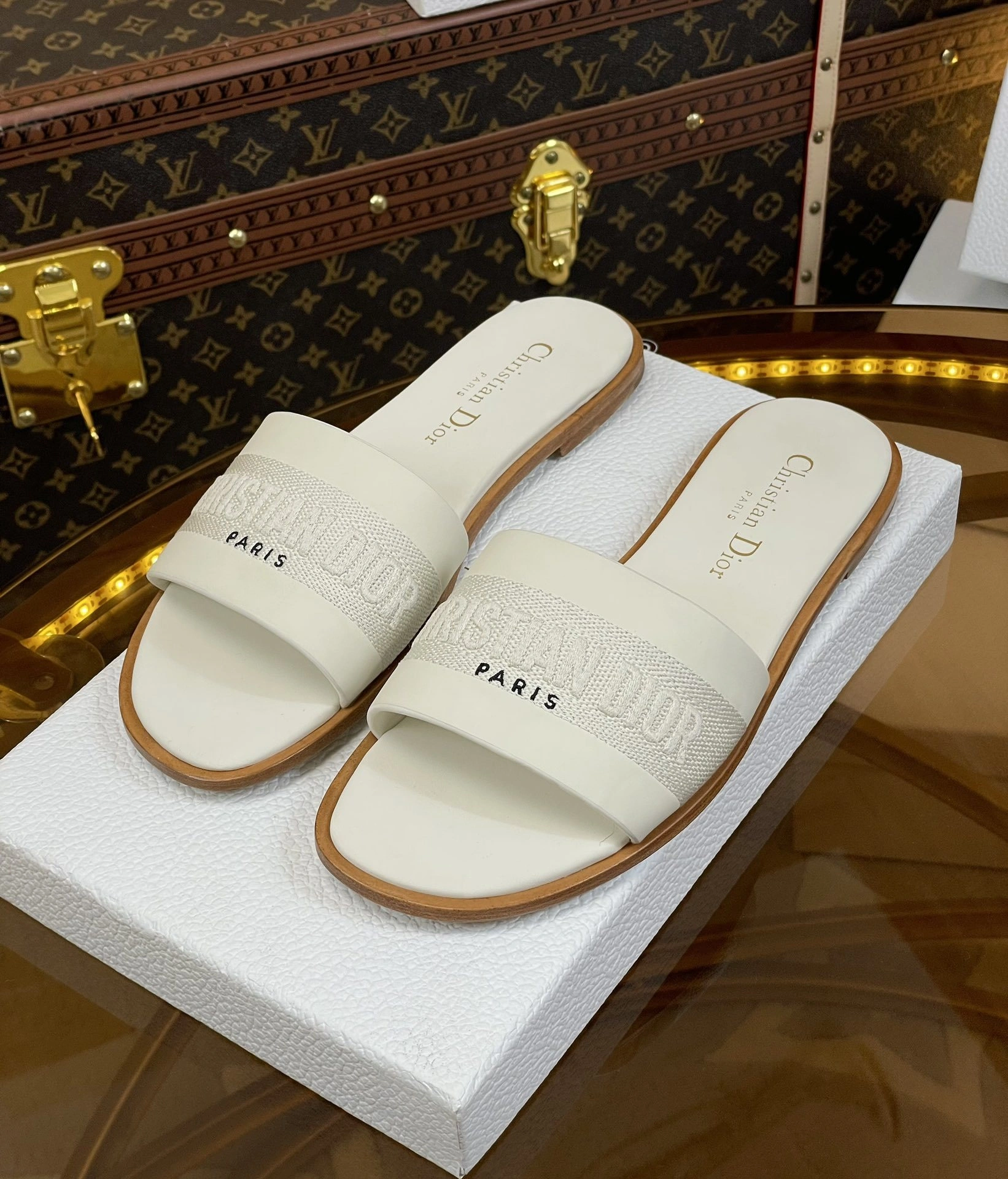 COCO-- 4ior KCQ986CEY_S03W Heel height：1.5CM cowhide item:D-X158J2213